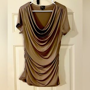 Serena Williams gold blouse large